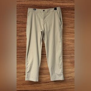 Like new! ABC Slim-Fit Trouser 32/27
Stretch Cotton VersaTwill